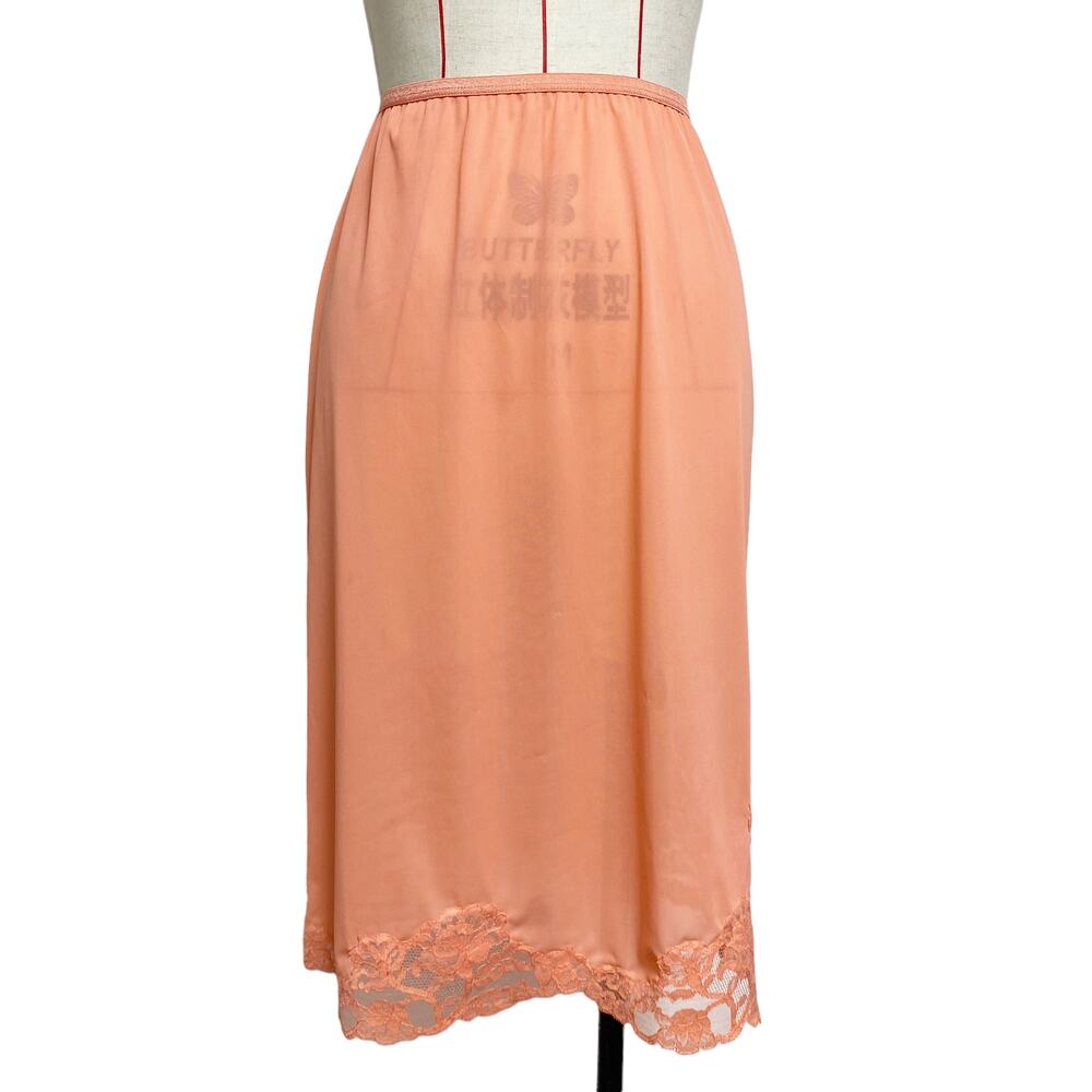 Vintage Womens Pillow Tab Coral Lace Trim Skirt Slip